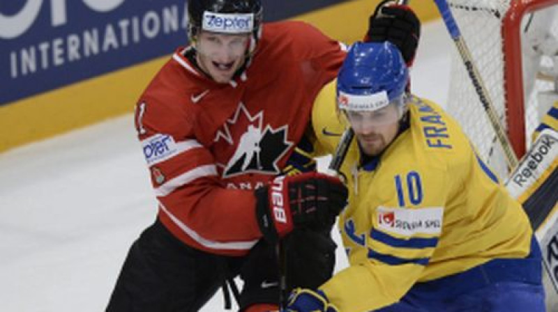 Džordans Stāls cīnās ar Jūhanu Fransonu
Foto:AP/Scanpix