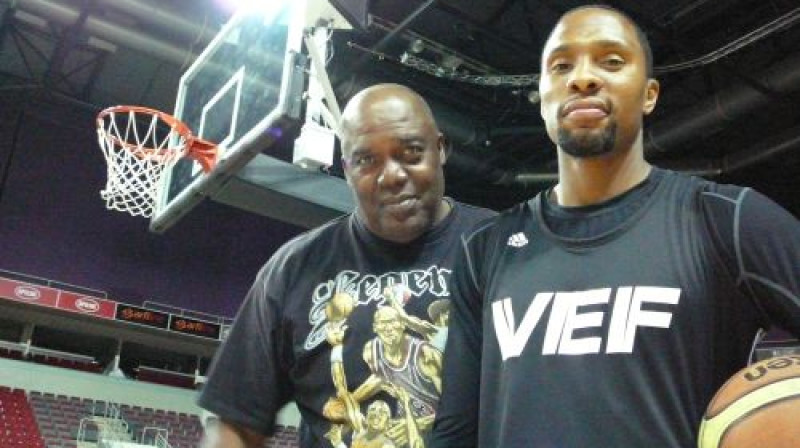 Tēvs un dēls
Foto: vefriga.com