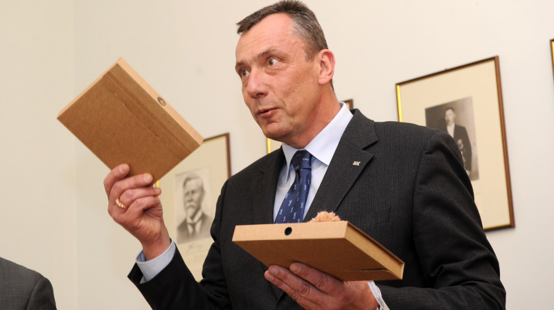 LOV valdes priekšsēdētājs Einars Fogelis
Foto: Romāns Kokšarovs, F64