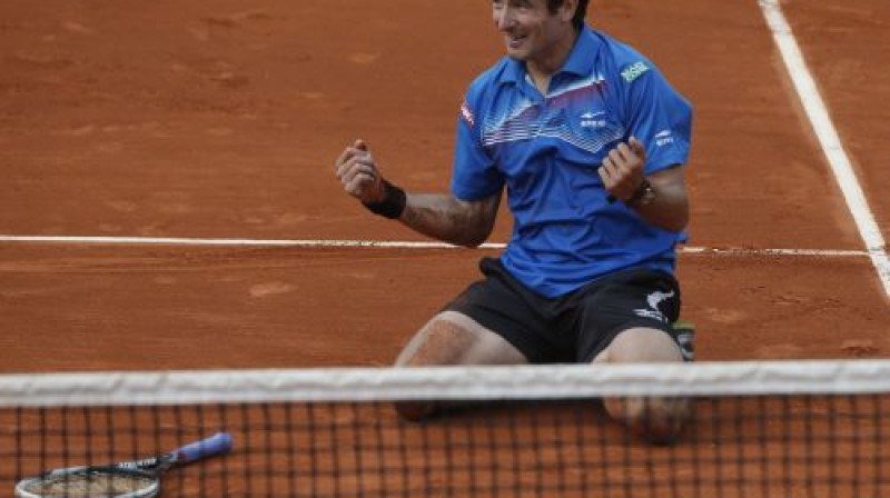 Tomijs Robredo pēc dramatiskās uzvaras pār Gaelu Monfīsu
Foto: AP/Scanpix