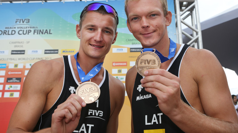 Mārtiņš Pļaviņš un Jānis Šmēdiņš
Foto: www.fivb.org