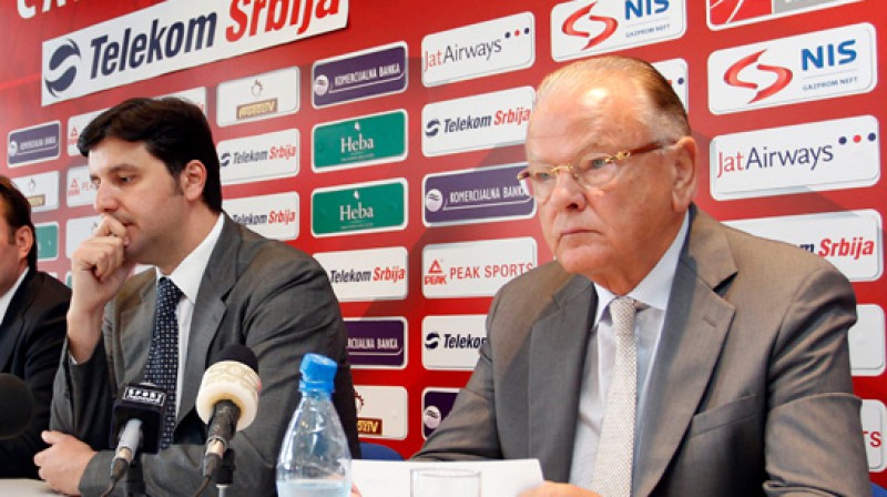 Dežans Bodiroga un Dušans Ivkovičs konferencē
Foto: kss.rs