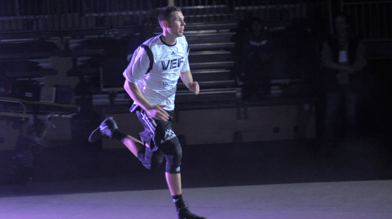 Dairis Bertāns turpmāk centīsies iegūt Bilbao līdzjutēju simpātijas 
Foto: Gints Ivuškāns, f64