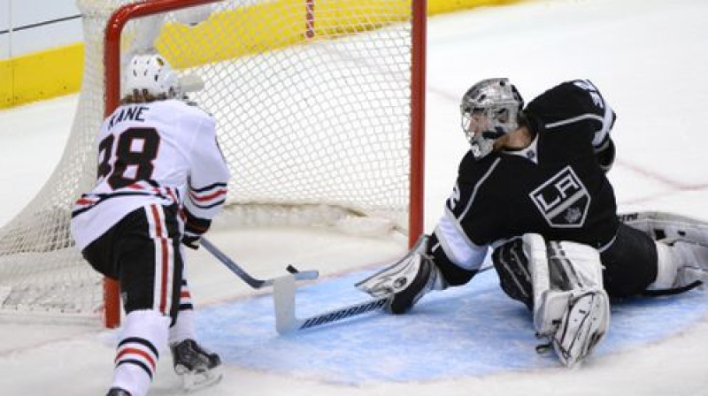 Patriks Keins raida ripu Džonatana Kvika sargātajos vārtos
Foto:AFP/Scanpix