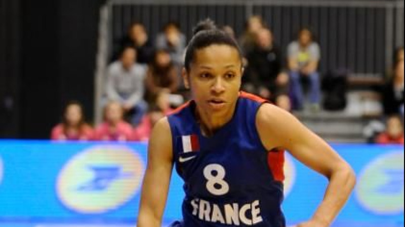 Saspēles vadītāja Edvidža Lousone-Veida
Foto: www.basketfrance.com