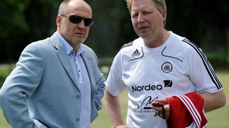 Guntis Indriksons un Aleksandrs Starkovs
Foto: Romāns Kokšarovs, Sporta Avīze, f64