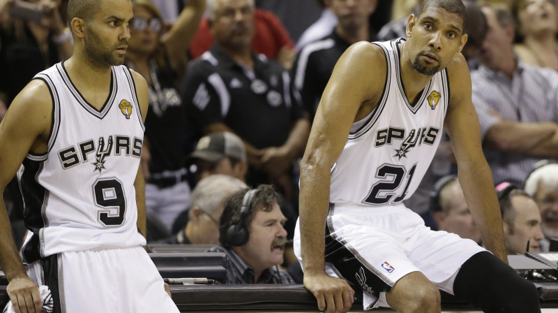 "Spurs" līderi Tonijs Pārkers un Tims Dankans
Foto: AP/Scanpix