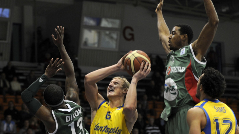 Jānis Timma
Foto: Romāns Kokšarovs, Sporta Avīze, f64