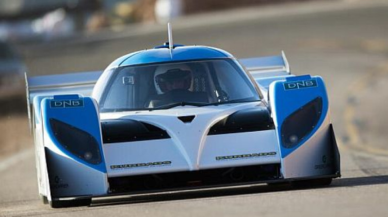 Jānis Horeliks un "eO PP01"
Foto: twitter.com/kdambis