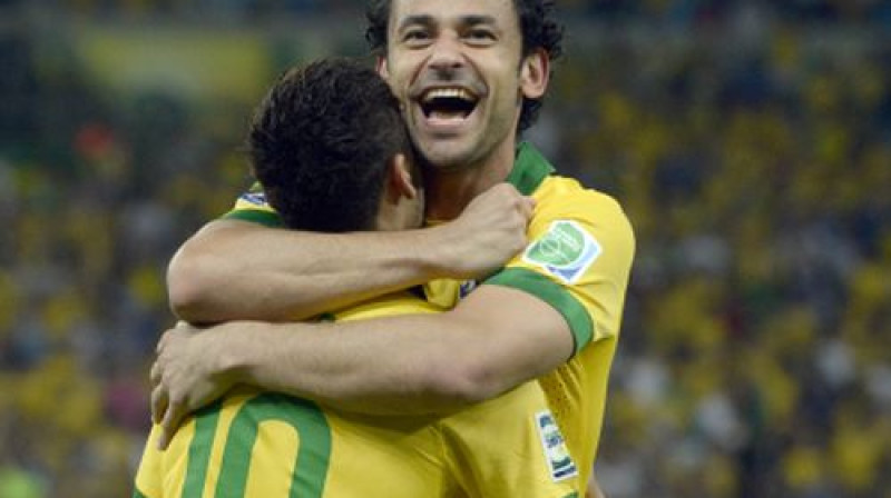 Freds un Neimārs kopā guva visus trīs Brazīlijas vārtus
Foto:AFP/Scanpix