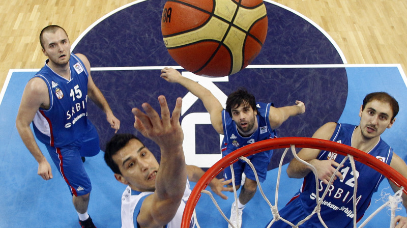 Nikolaoss Zisis (otrais no kreisās)
Foto: AP/Scanpix