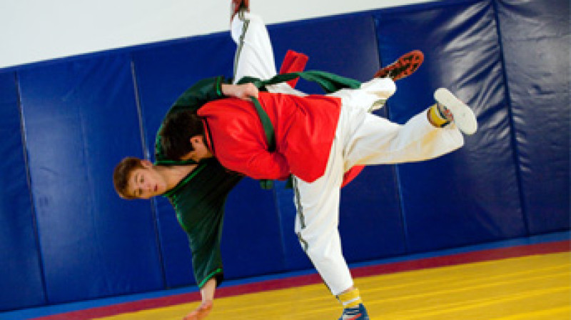 Jostu cīņa
Foto: kazan2013.ru