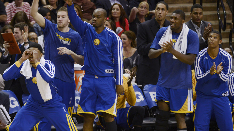 Goldensteitas "Warriors" rezervistu soliņš
Foto: AP/Scanpix