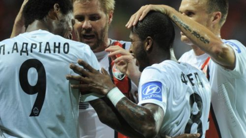 Doņeckas "Shakhtar" atzīmē vārtu guvumu
Foto: shakhtar.com