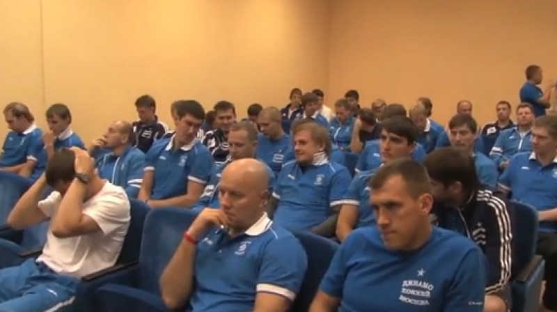 Mārtiņš Karsums priekšplānā (pa labi)
Foto: no dynamo.ru video