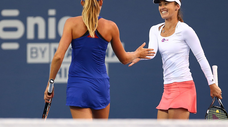 Daniela Hantuhova un Martina Hingisa
Foto: AFP/Scanpix