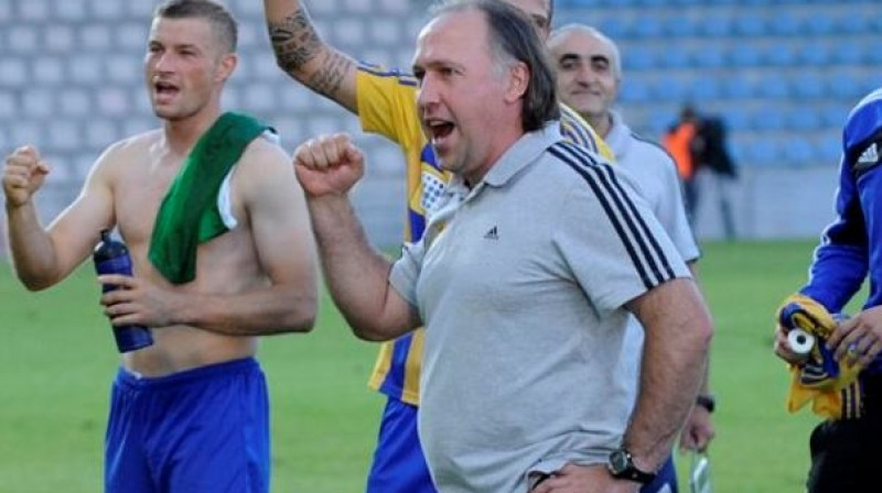 Jurģis Pučinsks (priekšplānā)
Foto: Romāns Kokšarovs, Sporta Avīze, f64