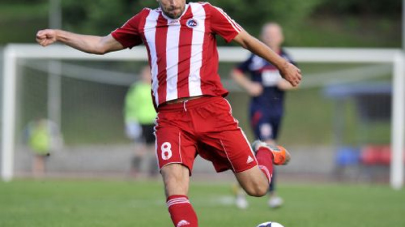 Jurģis Kalns guva septītos vārtus šosezon
Foto: Romāns Kokšarovs, Sporta Avīze, f64