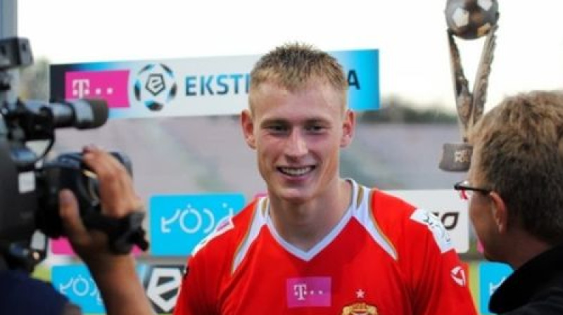 Eduards Višņakovs abās spēlēs tika atzīts par labāko futbolistu komandā un ir ticis jau pie diviem pulksteņiem
Foto: Mariušs Radovičs, widzewlodz.pl