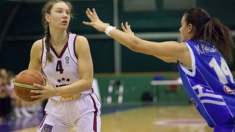 Paula Strautmane: 13 punktu, 7 atlēkušās bumbas un Latvijas U16 izlasei vieta Eiropas čempionāta ceturtdaļfinālā.
Foto: fibaeurope.com