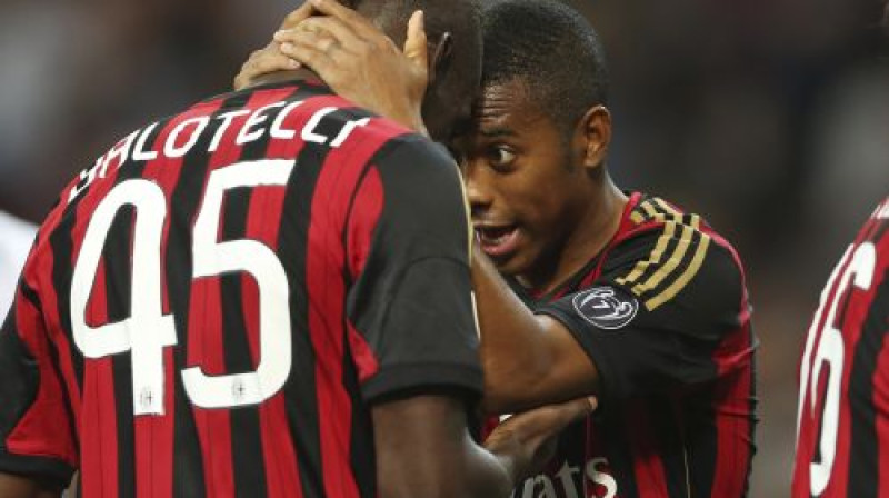 Abi vārtu guvēji Mario Balotelli un Robinju
Foto: SCANPIX SWEDEN