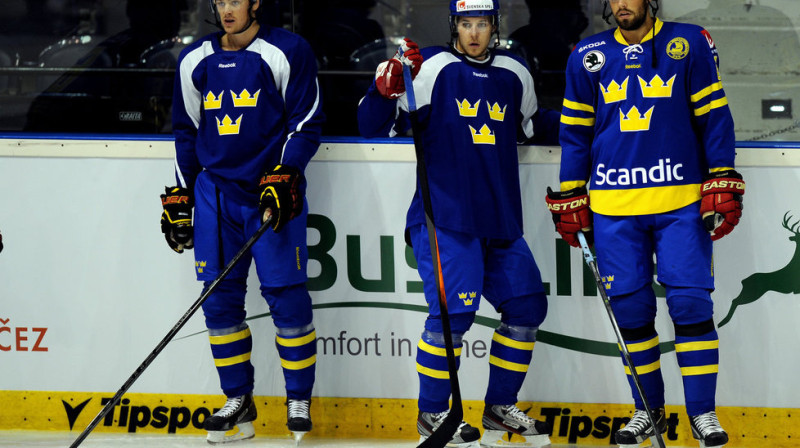 Diviem no trim aplaupītajiem zviedriem nācās iztikt ar treniņkrekliem
Foto: www.isport.cz