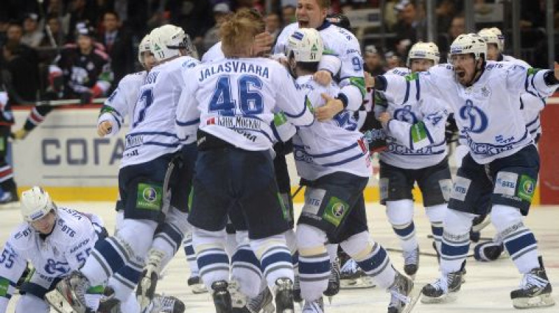 Maskavas "Dynamo" hokejisti - Gagarina kausa čempioni 2013. gadā
Foto: ITAR-TASS/Scanpix
