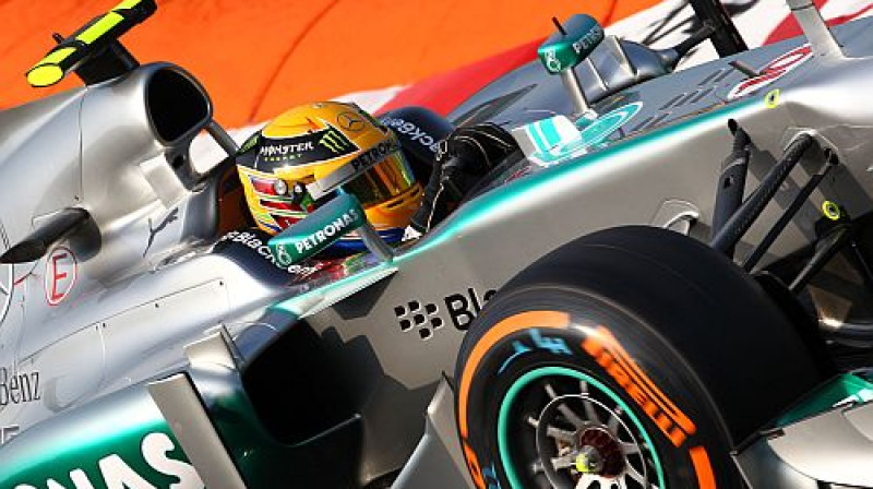 "Mercedes" pilots Luiss Hamiltons
Foto: LaPresse/Scanpix