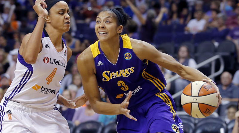 Kendisa Pārkere otrajā spēlē pret "Phoenix Mercury" 2013. gada 21. septembrī
Foto: AP/Scanpix