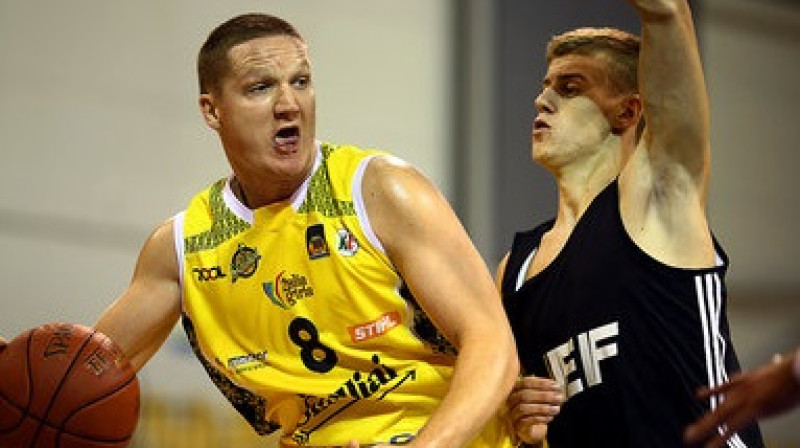 Fragments "VEF Rīga" un Šauļu spēlē
Foto: Gintaras Šiuparys, "Lietuvos rytas"