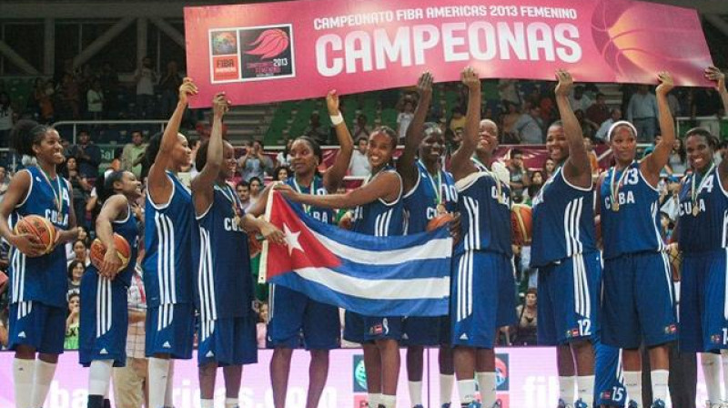 Kubas basketbolistes pēc astoņu gadu pārtraukuma uzvarēja FIBA Ameriku čempionātā (2013 FIBA Americas Championship for Women)
Foto: www.xalapa2013.com