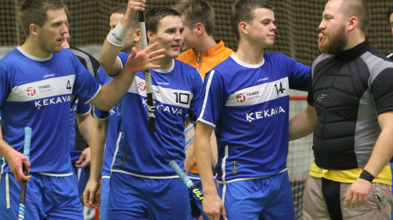 "Ķekavas" un "Lekringa" spēles uzvarētāju nosakošos vārtus guva Edžus Bunka (Nr. 14)
Foto: Renārs Buivids