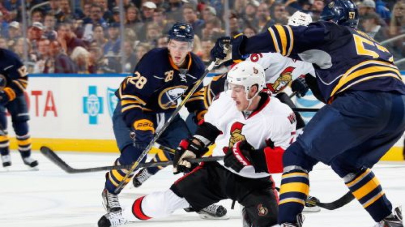 Zemgus Girgensons spēlē pret Otavas "Senators"
Foto: AFP/Scanpix