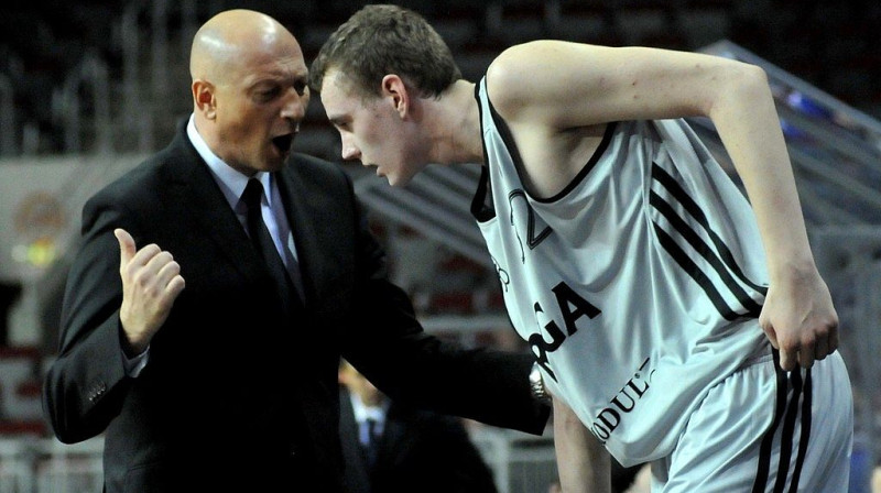 Ramūns Butauts un Anžejs Pasečņiks 
Foto: Romualds Vambuts