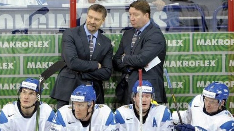 Juka Jalonens un Jari Kurri ar Somijas izlasi
Foto: Lehtikuva / Scanpix