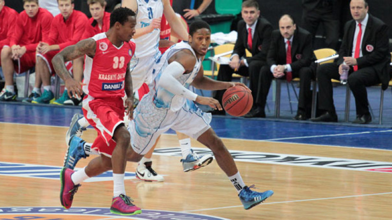 Fragments no "Cmoki" spēles pret "Krasnij Oktjabr"
Foto: www.vtb-league.com