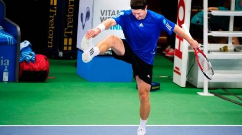41 gadu vecais Jonass Bjorkmans līdzigi iesildīties varēs arī pret Ernestu Gulbi, jo tieši latvieša parstāvētais duets būs viņa ceļā uz dubultspēļu pusfinālu
Foto: www.gp.se