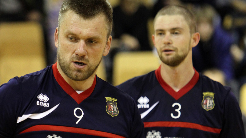 "RTU/Robežsardzes" sastāvā spēlē pret "Selver" debitēja Armands Celitāns un Grigorijs Sukočevs
Foto: Renārs Buivids