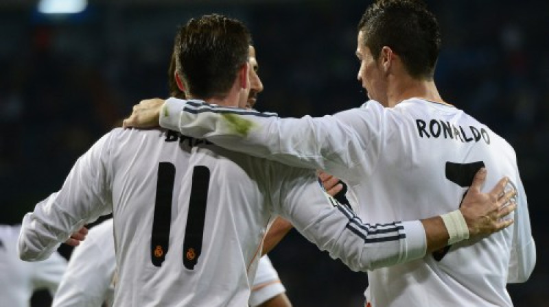 Garets Beils un Krištianu Ronaldu
Foto: AFP/Scanpix