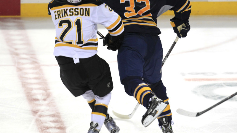 Džona Skota (pa labi) pārkāpums pret Lui Eriksonu
Foto: AP/Scanpix