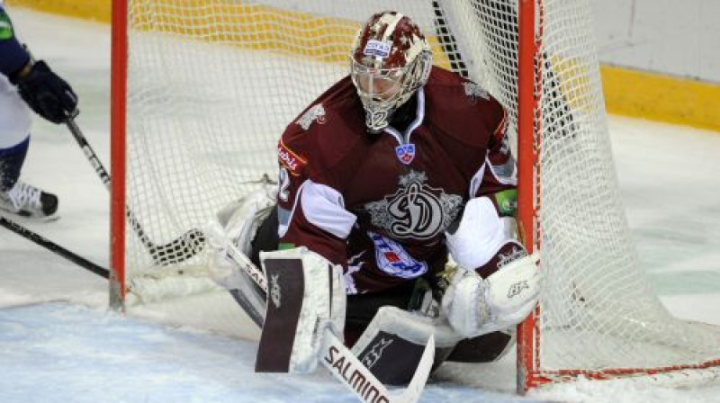 Nobalsot iespējams arī par Rīgas "Dinamo" vārtsargu Mikaelu Telkvistu
Foto: Romāns Kokšarovs, Sporta Avīze, f64
