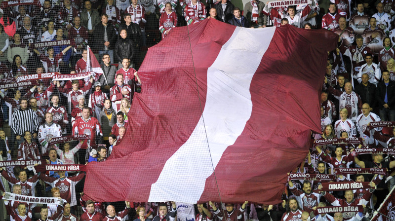 Latvijas hokeja fani 
Foto: Romāns Kokšarovs, Sporta Avīze, F64