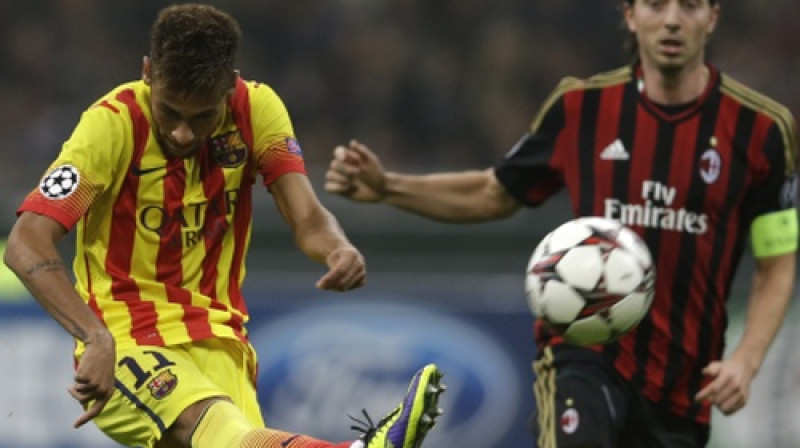 Neimārs un Rikardo Montolīvo
Foto: AP/Scanpix