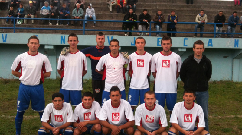Adins Siočičs (otrais no kreisās, otrajā rindā) 
Foto: "Mladost" Gornje Živinice