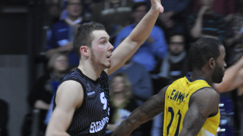 Dairis Bertāns
Foto: Philipp Korting, Sportacentrs.com