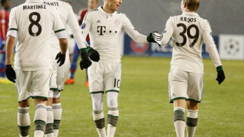 "Bayern" spēlētāji pēc vārtu guvuma
Foto: AP/Scanpix