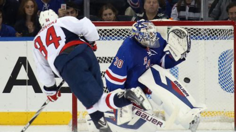 Mihails Grabovskis pārspēj Henriku Lundkvistu
Foto:AFP/Scanpix