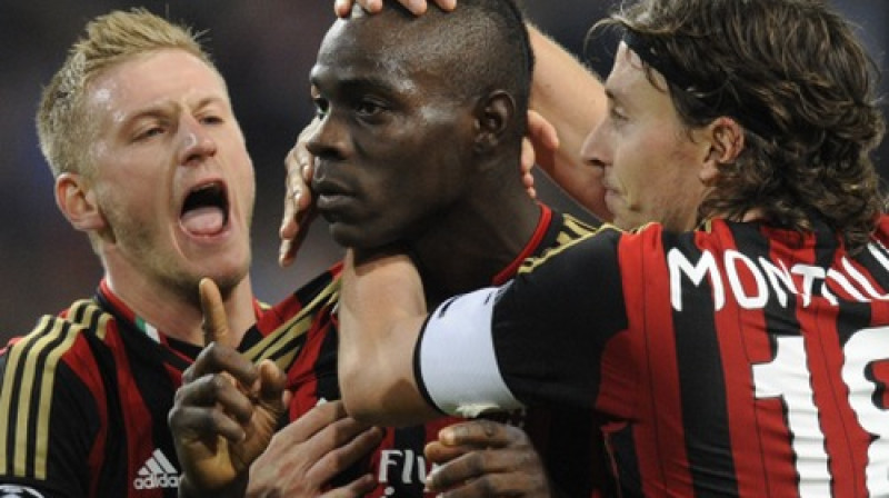 Mario Balotelli Amsterdamā neizšķirtu (1:1) izrāva kompensācijas laika ceturtajā minūtē
Foto: AFP/Scanpix