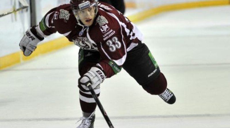 Mets Robinsons
Foto: Romāns Kokšarovs, Sporta Avīze, f64