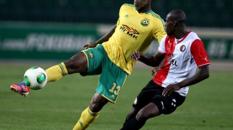 Džibrils Sisē izdara sitienu
Foto: ITAR-TASS/Scanpix